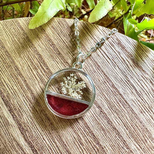 Divided Circle Queen Anne’s Lace Necklace | Real Pressed Flower Jewelry
