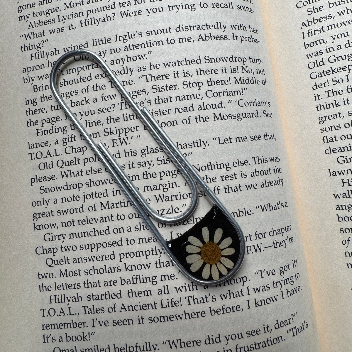 Daisy Paper Clip Bookmark | Nature-Inspired Metal Page Holder | Ready to Ship