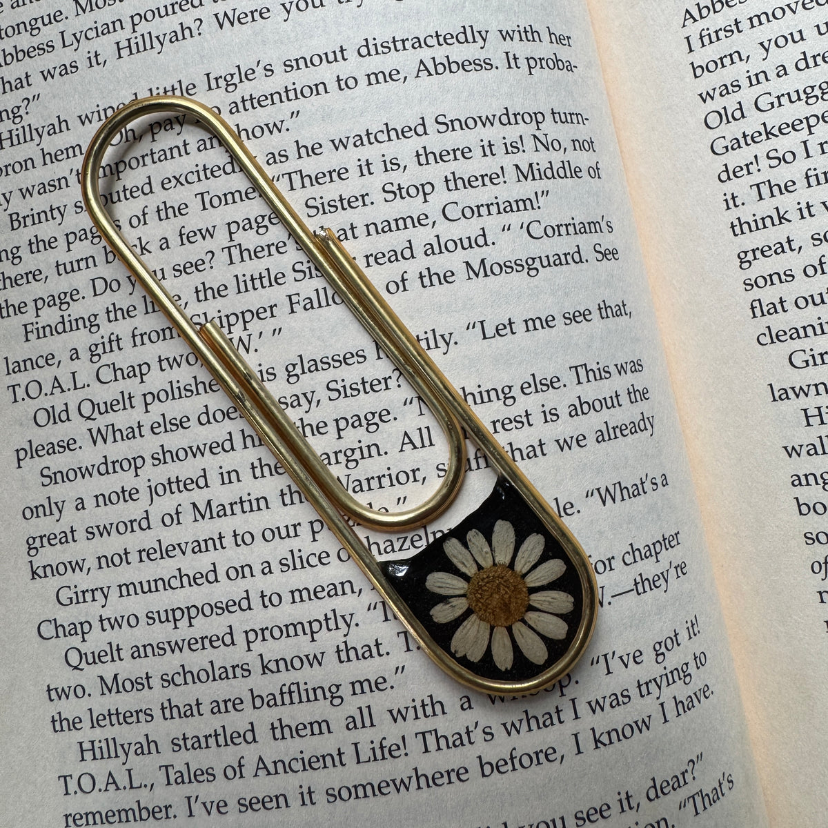 Daisy Paper Clip Bookmark | Nature-Inspired Metal Page Holder | Ready to Ship