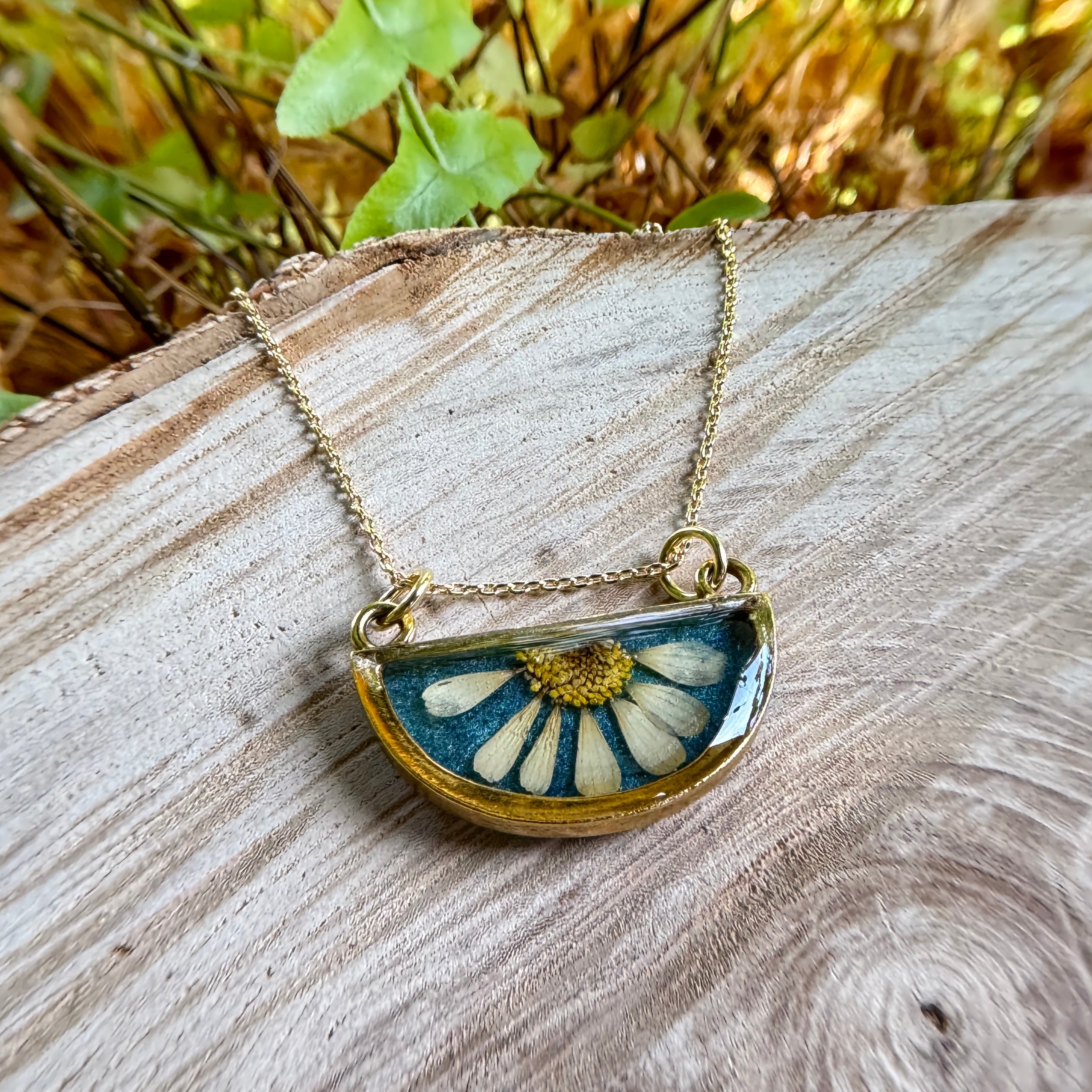 Daisy Necklace – Real Pressed Flower Resin Necklace | Made to Order