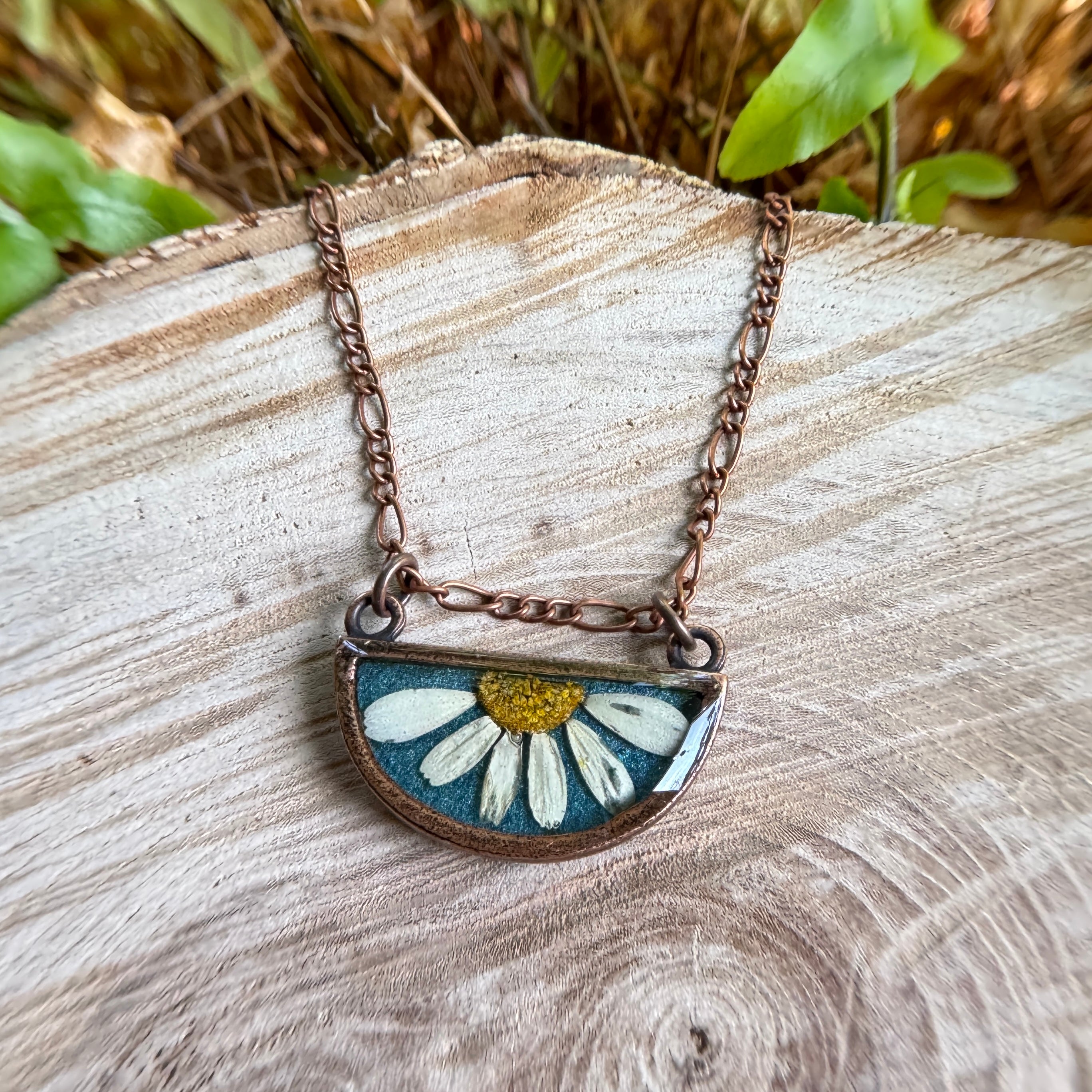 Daisy Necklace – Real Pressed Flower Resin Necklace | Made to Order