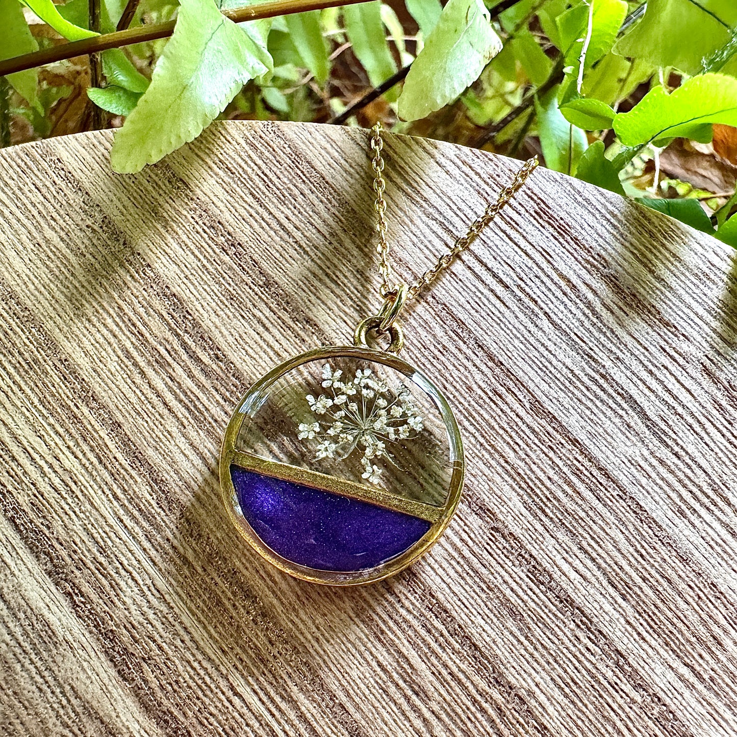 Divided Circle Queen Anne’s Lace Necklace | Real Pressed Flower Jewelry