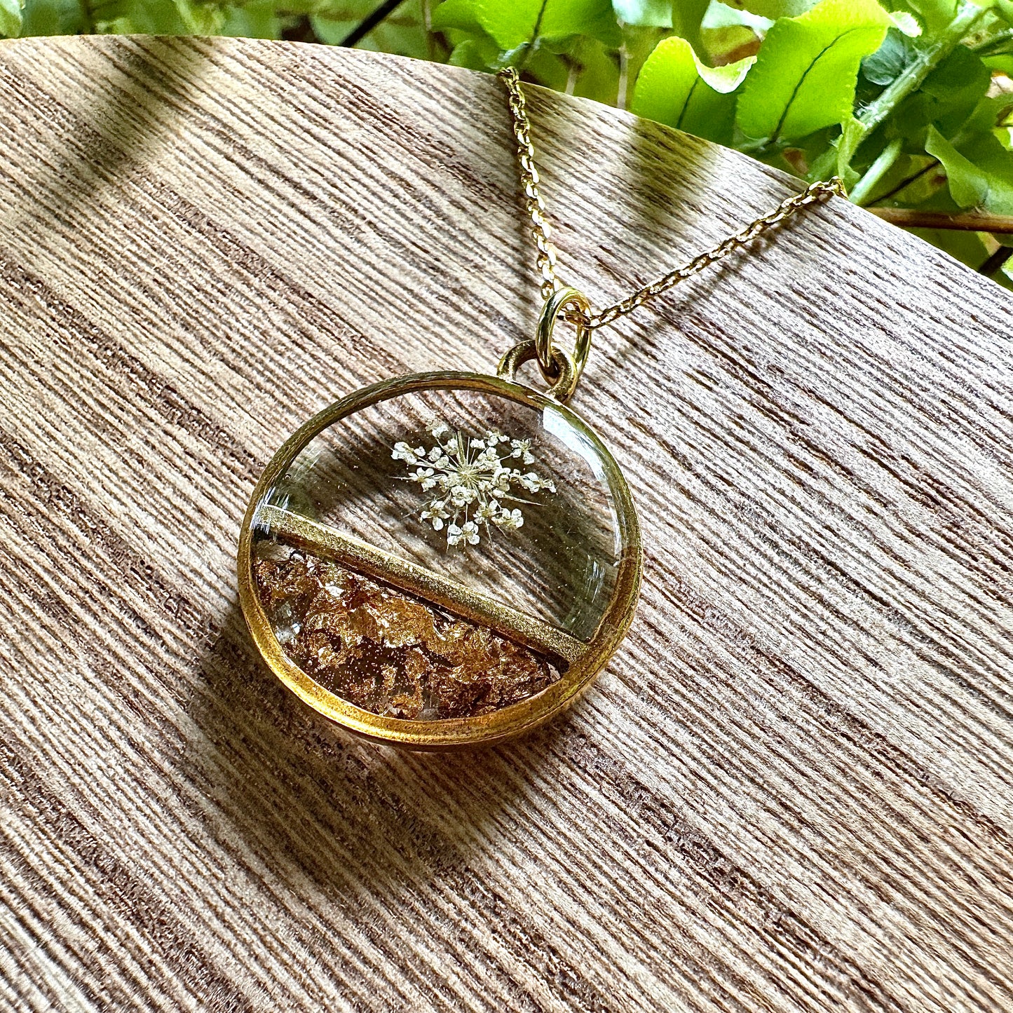 Divided Circle Queen Anne’s Lace Necklace | Real Pressed Flower Jewelry