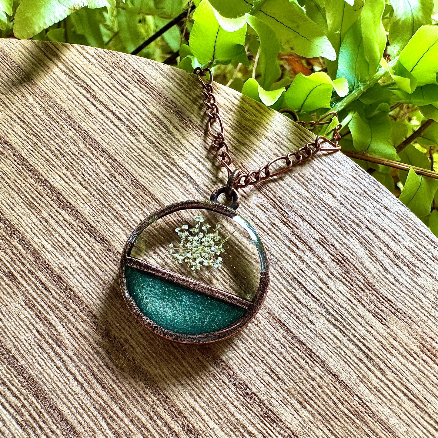 Divided Circle Queen Anne’s Lace Necklace | Real Pressed Flower Jewelry