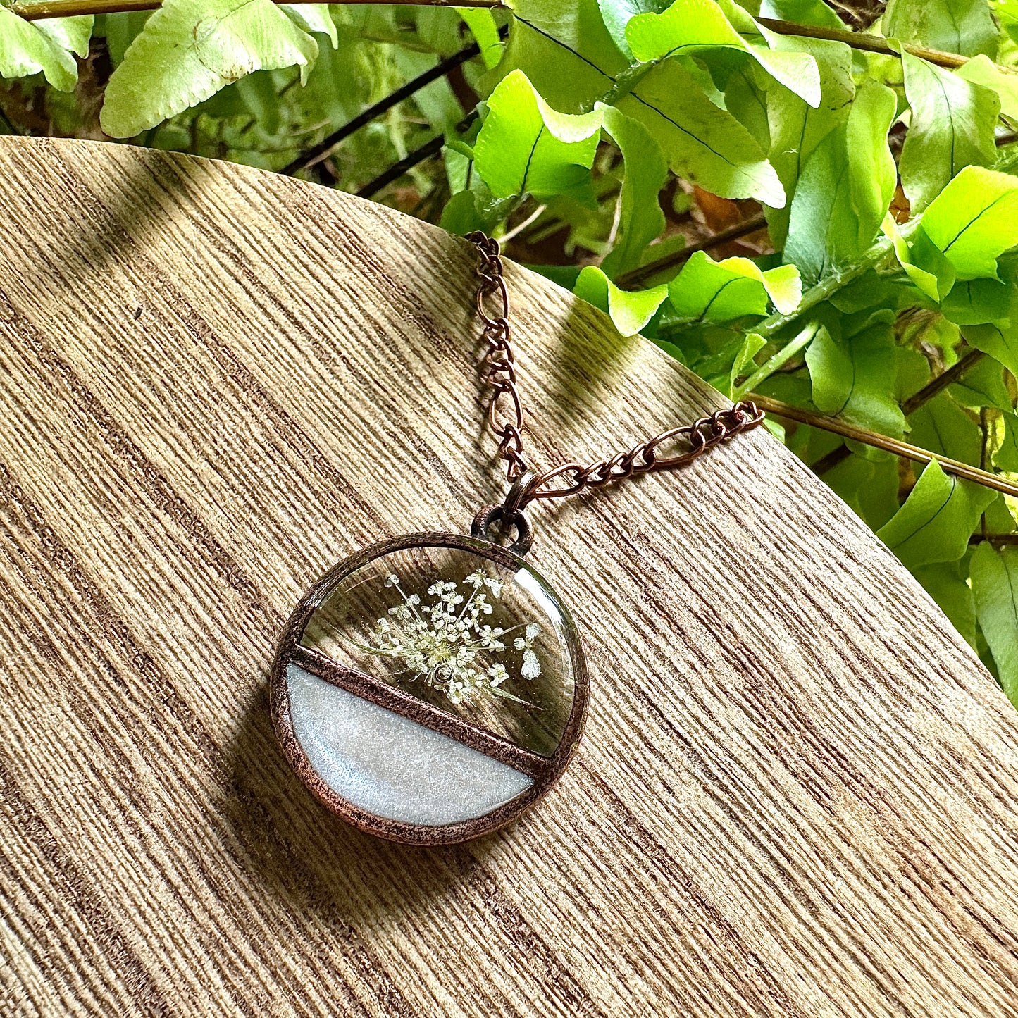 Divided Circle Queen Anne’s Lace Necklace | Real Pressed Flower Jewelry