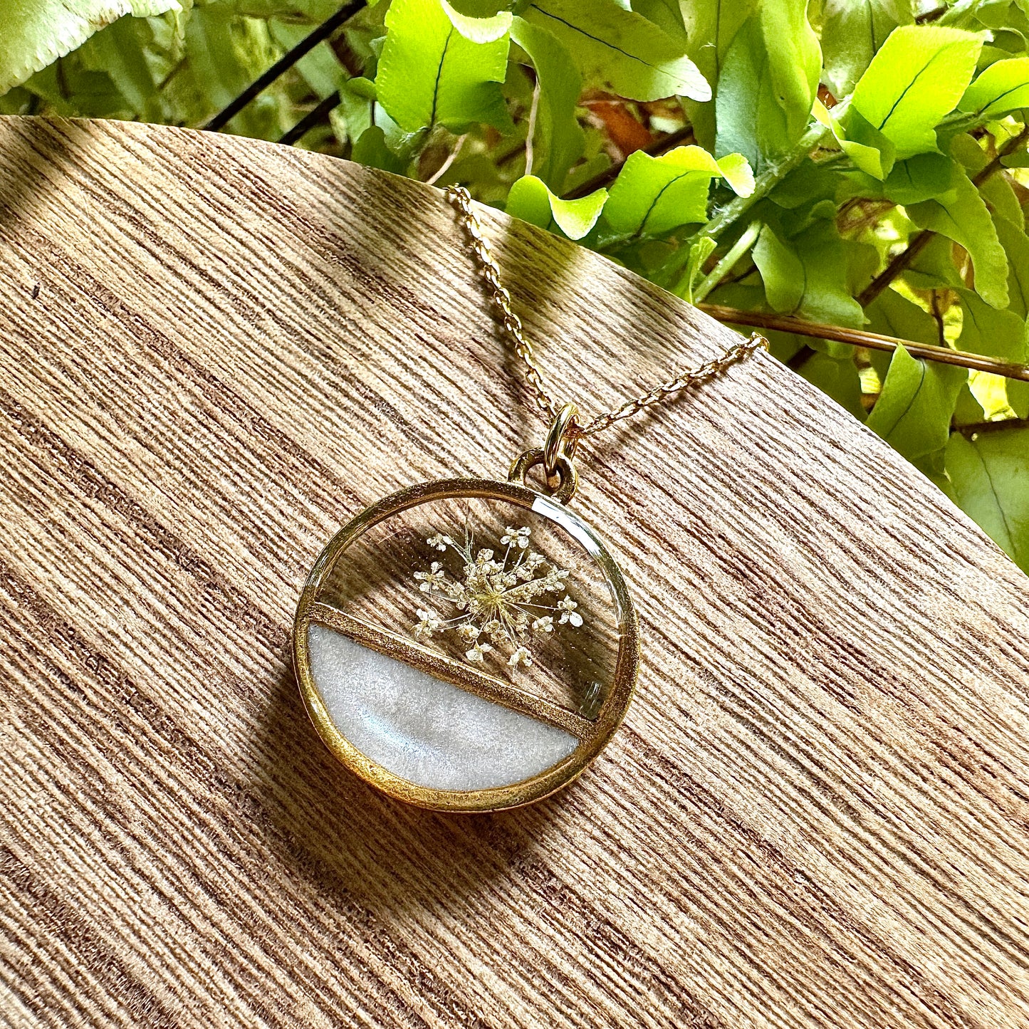 Divided Circle Queen Anne’s Lace Necklace | Real Pressed Flower Jewelry