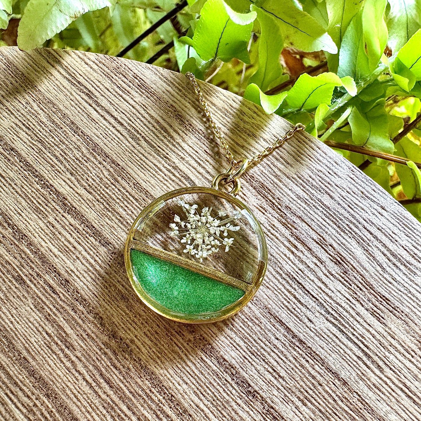 Divided Circle Queen Anne’s Lace Necklace | Real Pressed Flower Jewelry