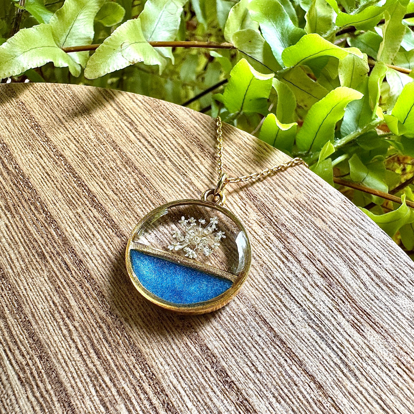 Divided Circle Queen Anne’s Lace Necklace | Real Pressed Flower Jewelry
