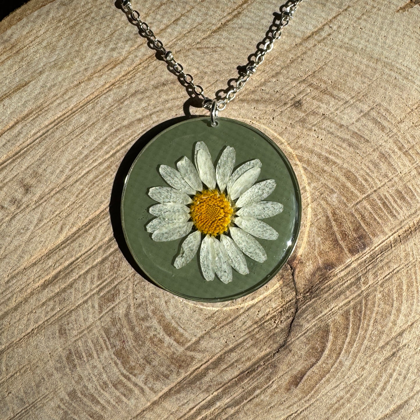 Daisy Necklace | Real Pressed Flower in Resin Pendant