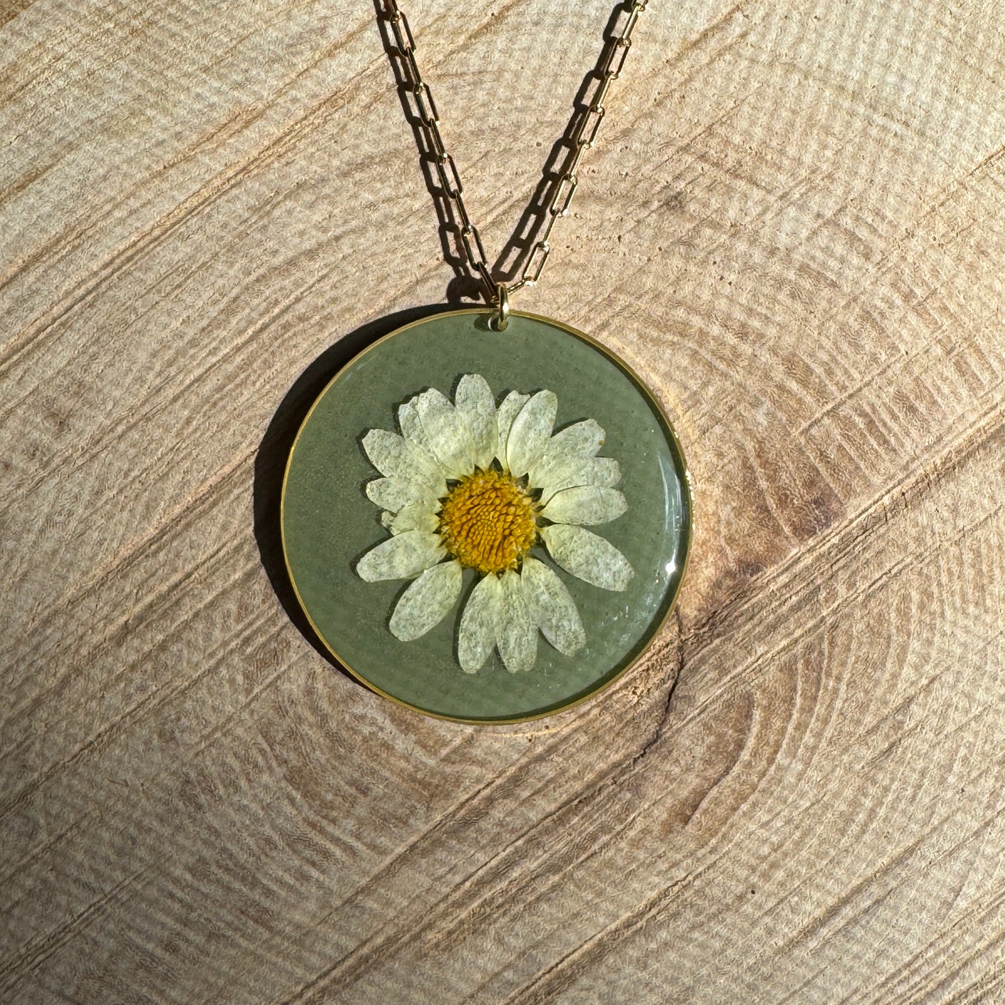 Daisy Necklace | Real Pressed Flower in Resin Pendant