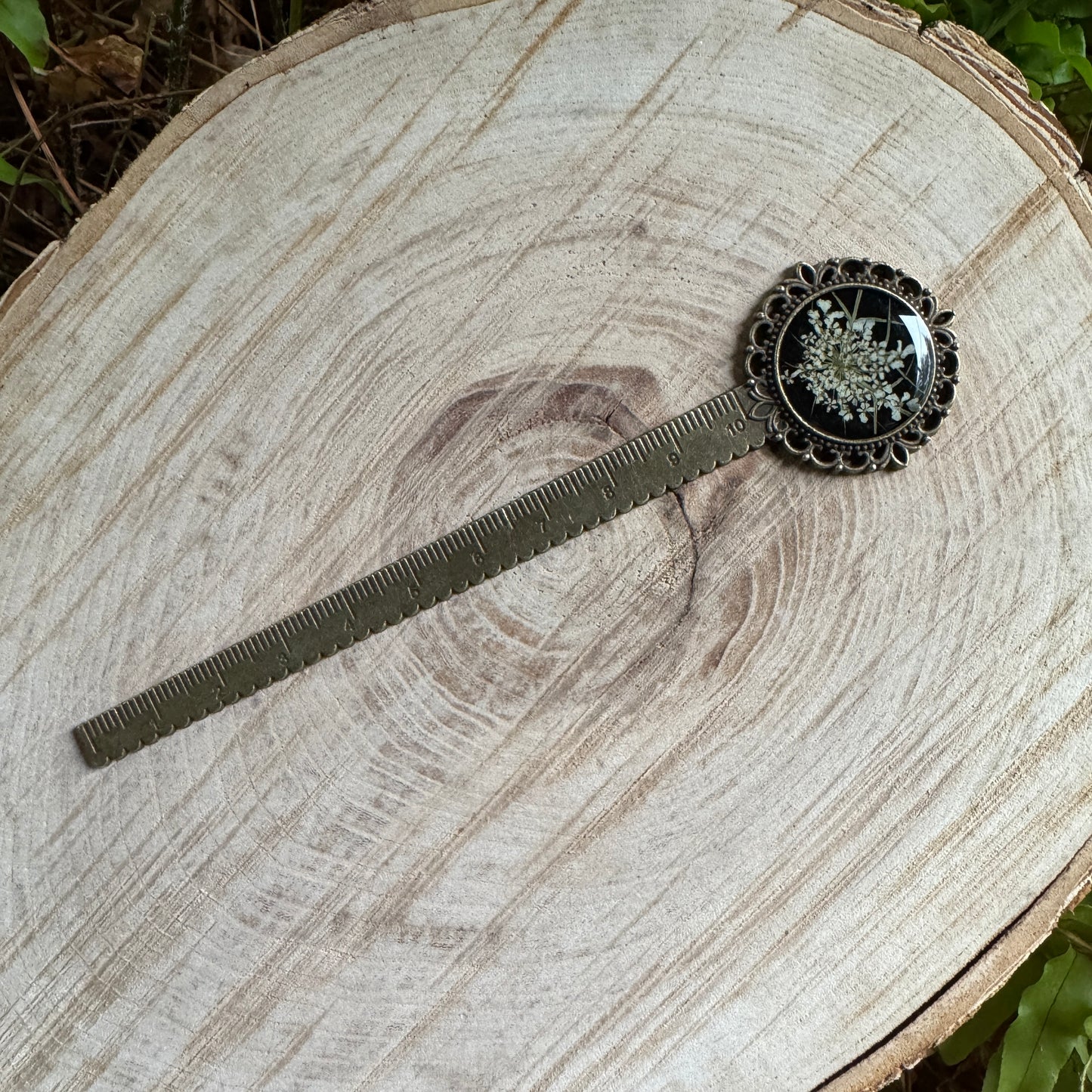Queen Anne’s Lace Bookmark | Real Pressed Flower Resin Bookmark