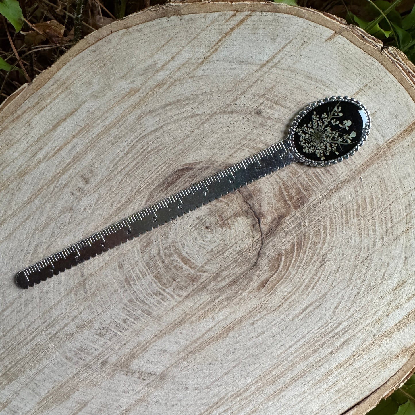 Queen Anne’s Lace Bookmark | Real Pressed Flower Resin Bookmark