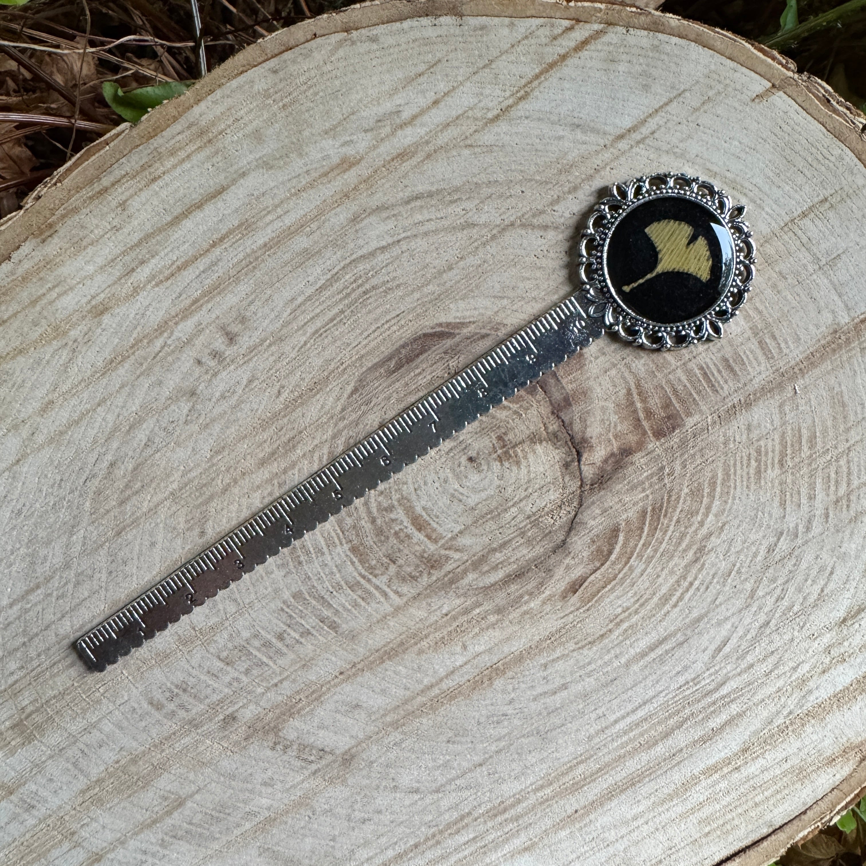 Ginkgo Leaf Bookmark | Nature-Inspired Metal Page Holder