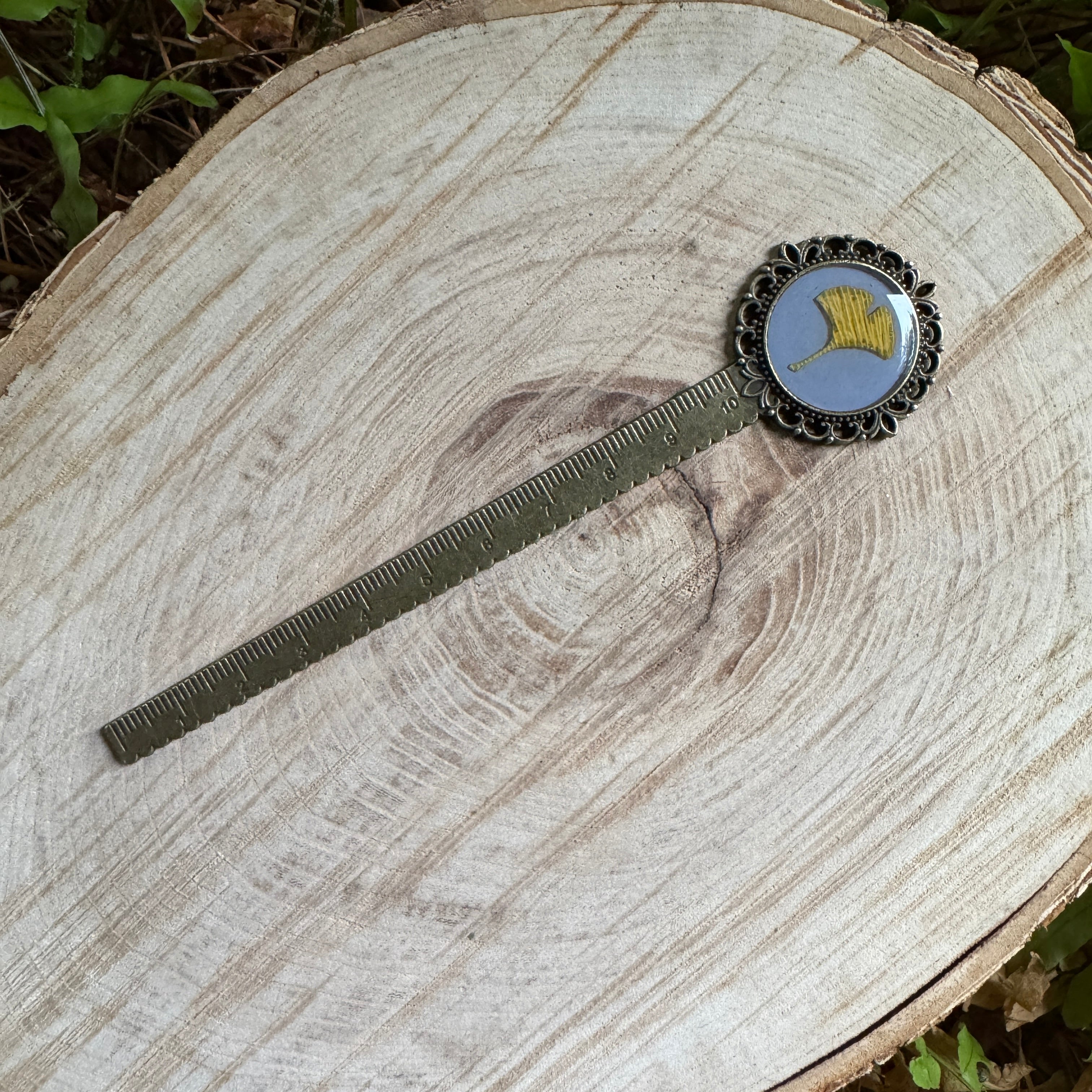 Ginkgo Leaf Bookmark | Nature-Inspired Metal Page Holder