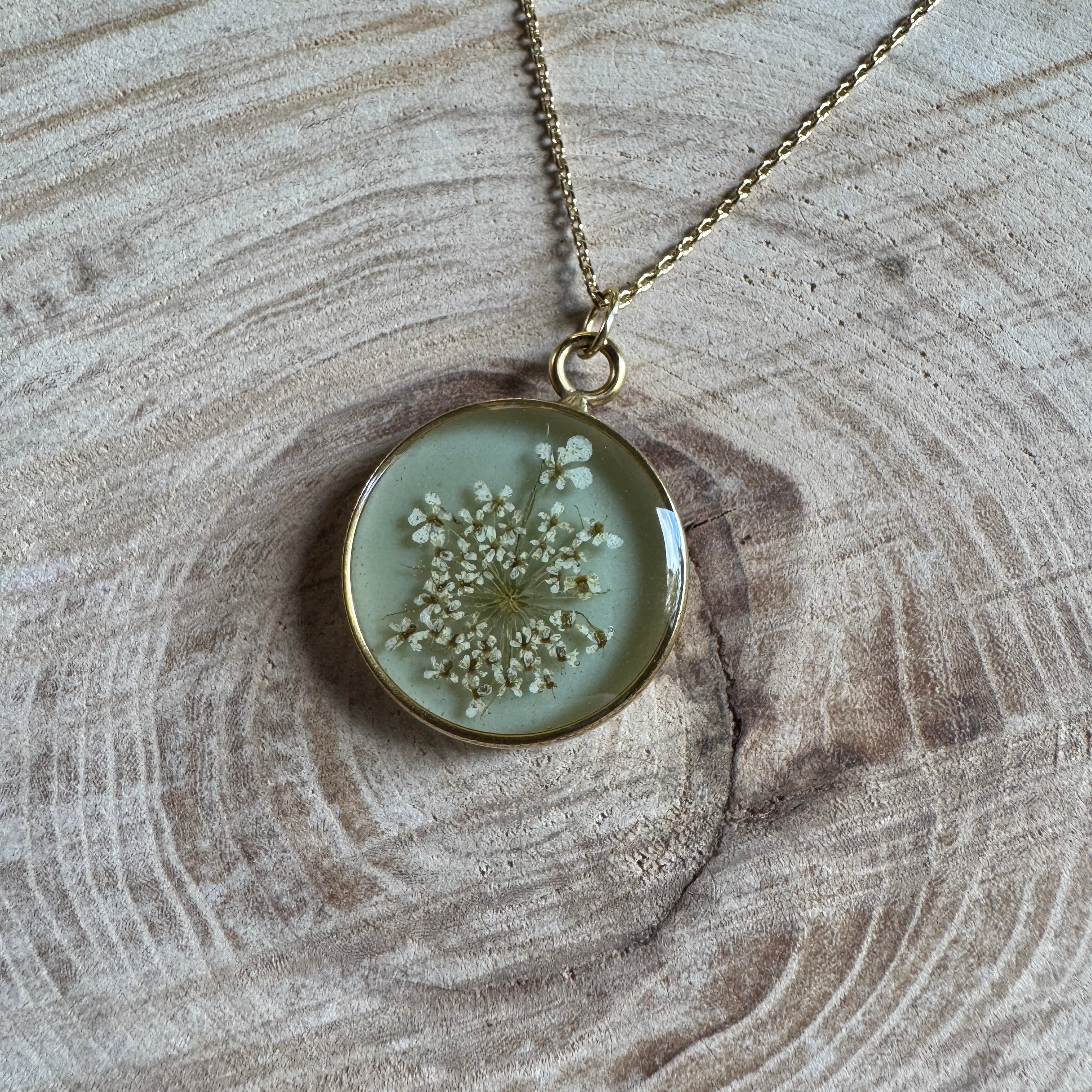Queen Anne’s Lace Necklace – Real Pressed Flower Resin Necklace | Made to Order