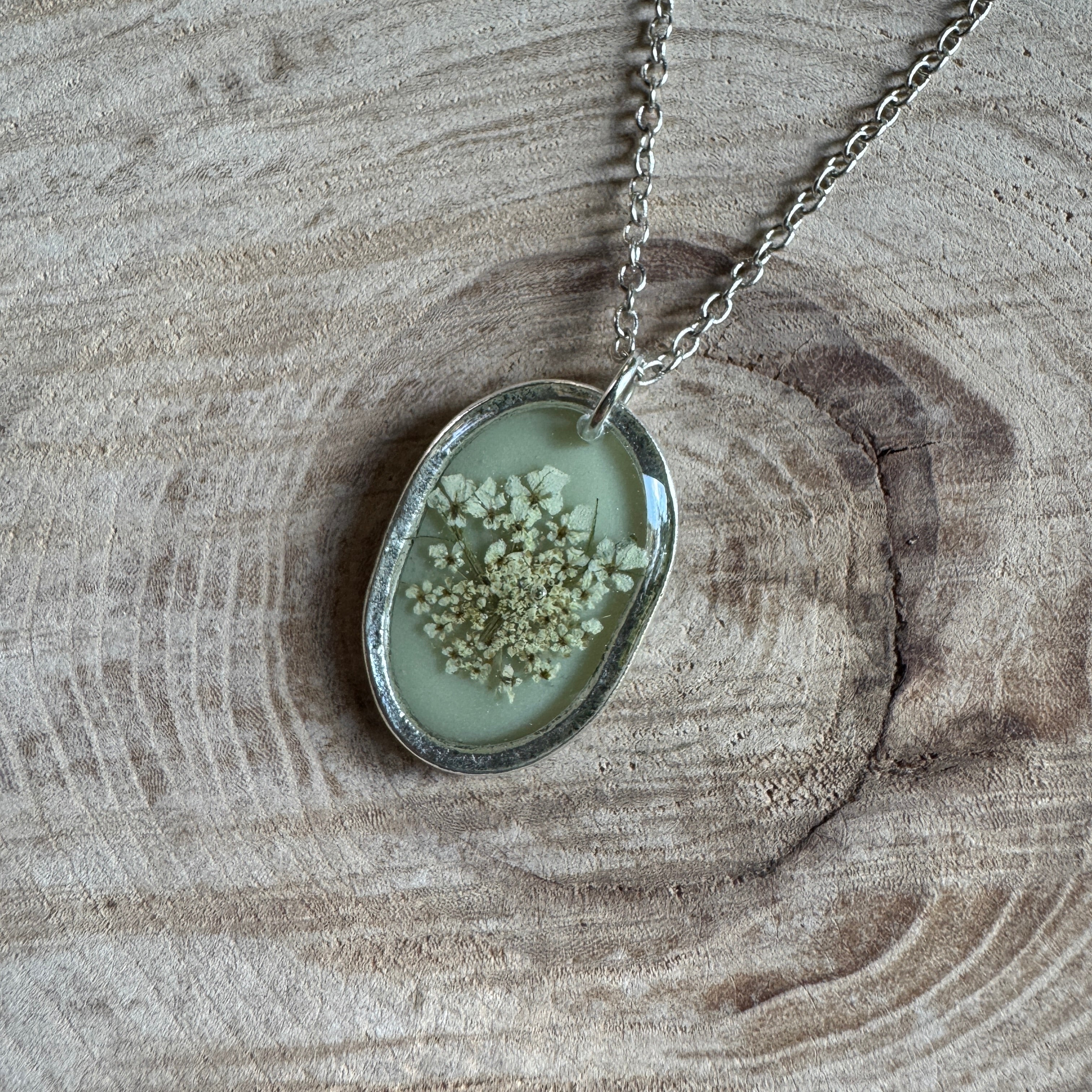 Queen Anne’s Lace Necklace – Real Pressed Flower Resin Necklace | Made to Order