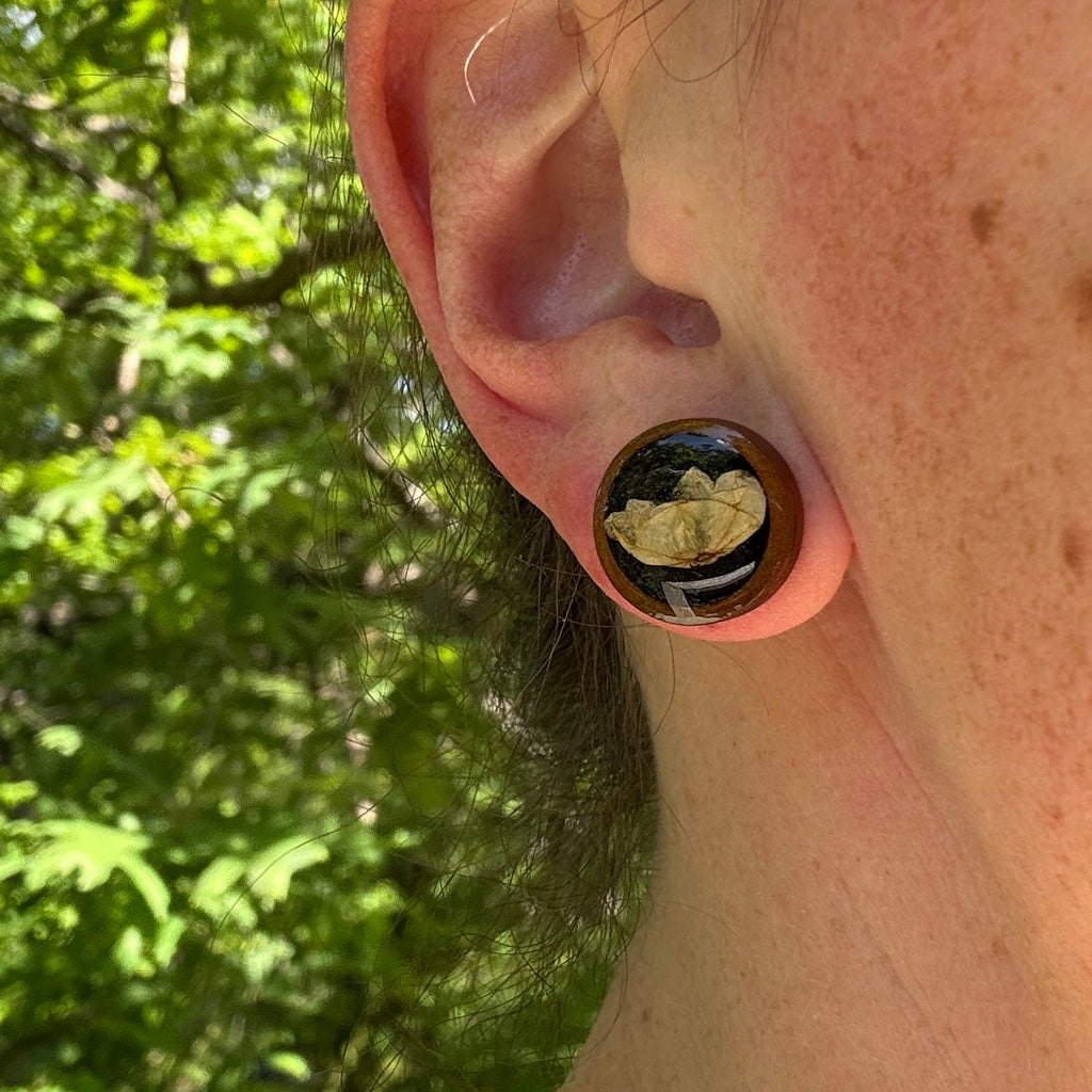 Old Capitol Collection | Lily of the Valley Wooden Stud Earrings