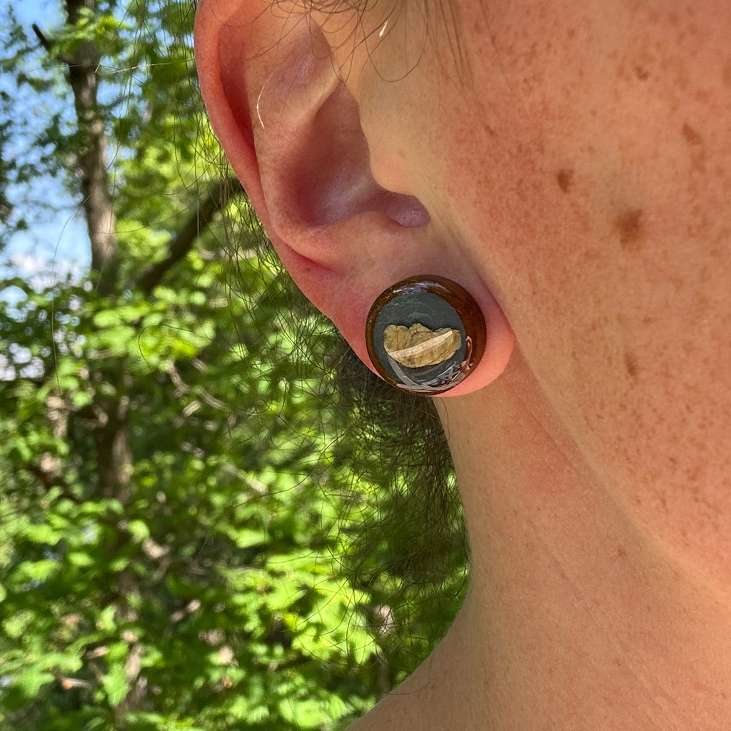 Old Capitol Collection | Lily of the Valley Wooden Stud Earrings