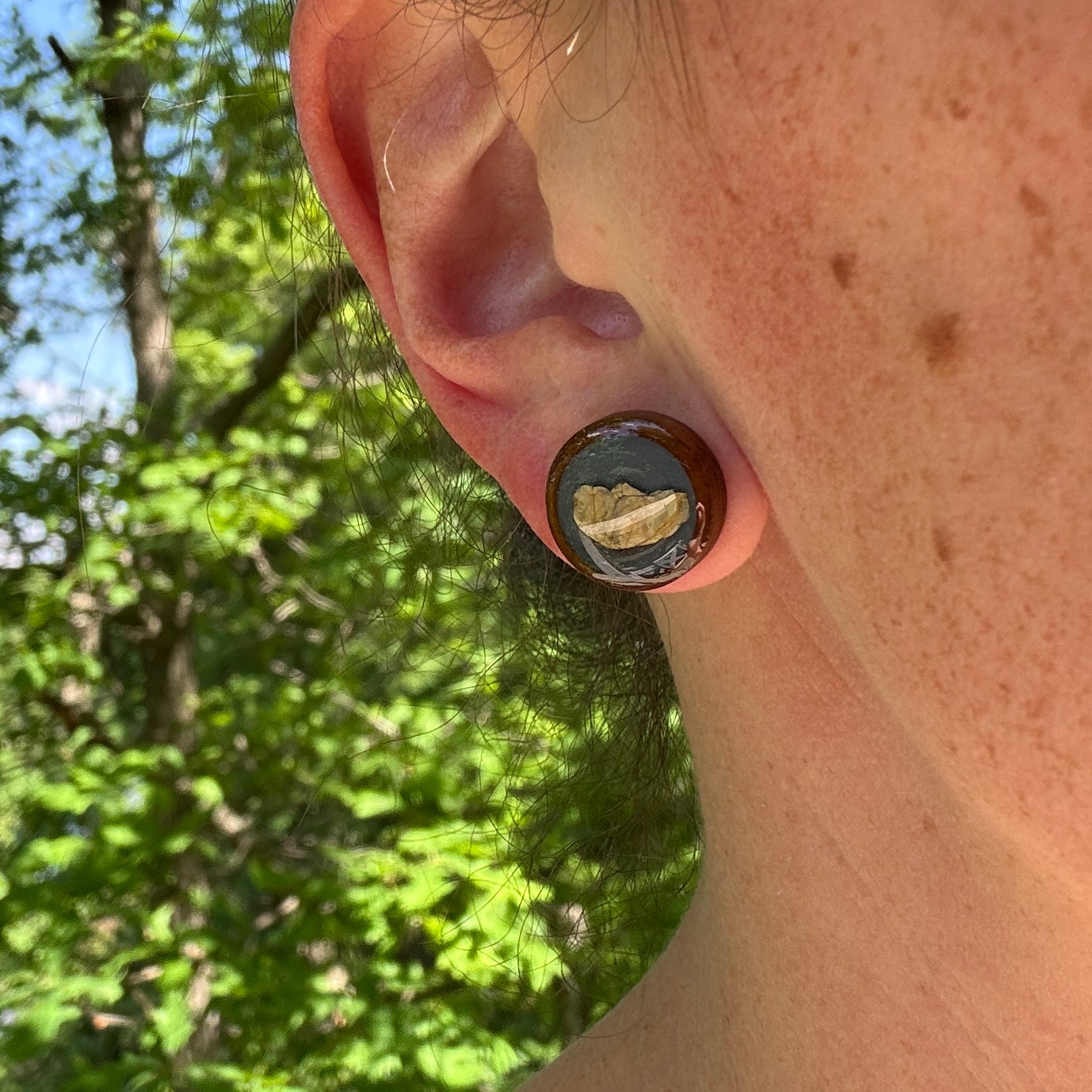 Old Capitol Collection | Lily of the Valley Wooden Stud Earrings
