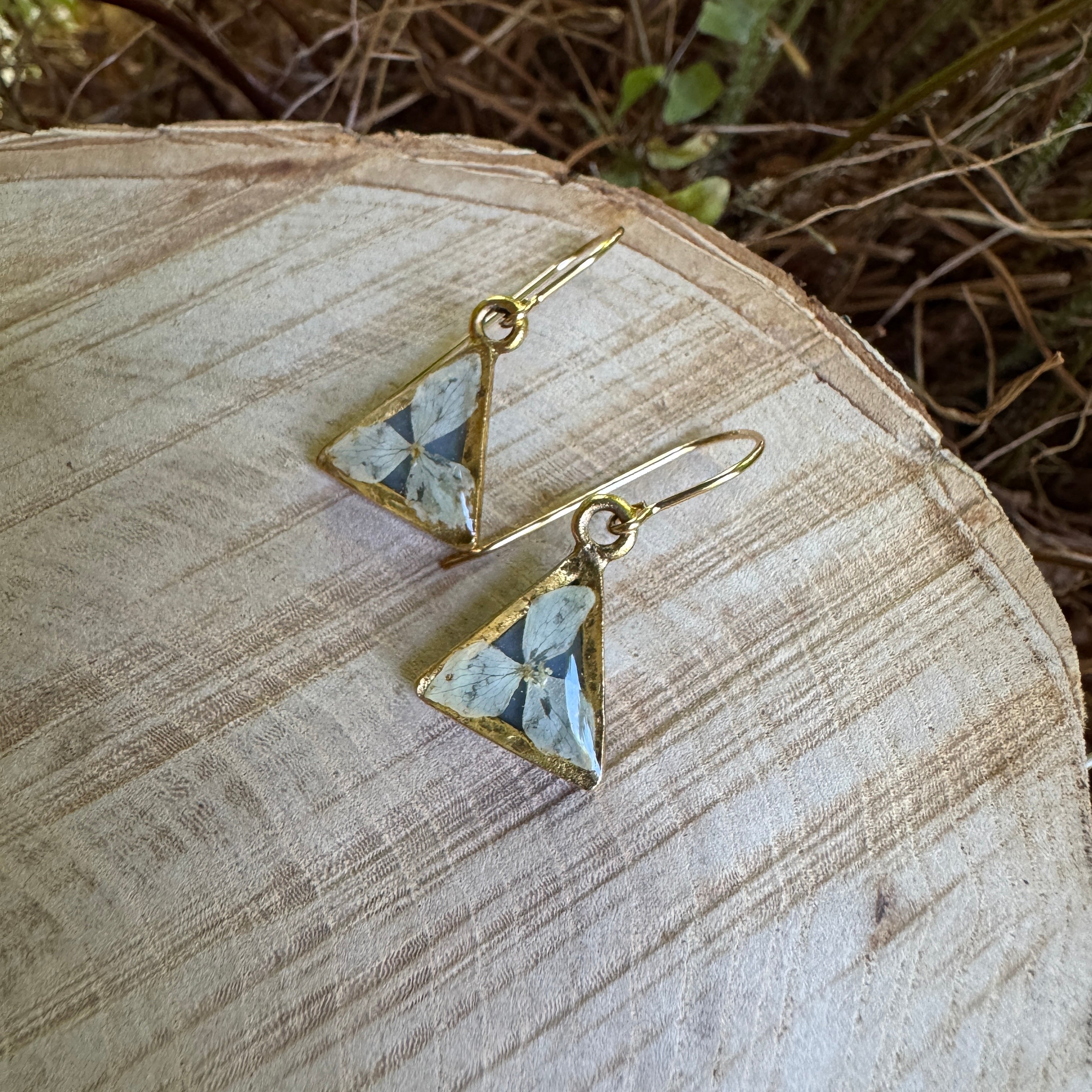 Old Capitol Collection | Hydrangea Earrings