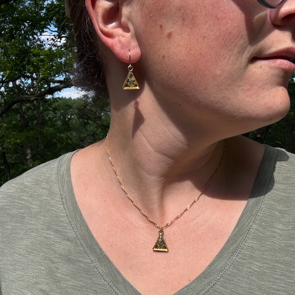 Old Capitol Collection | Queen Anne’s Lace Earrings & Necklace Sets