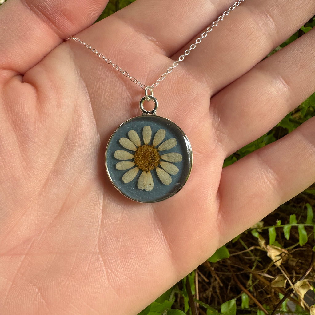 Daisy Necklace – Real Pressed Flower Resin Necklace | Made to Order