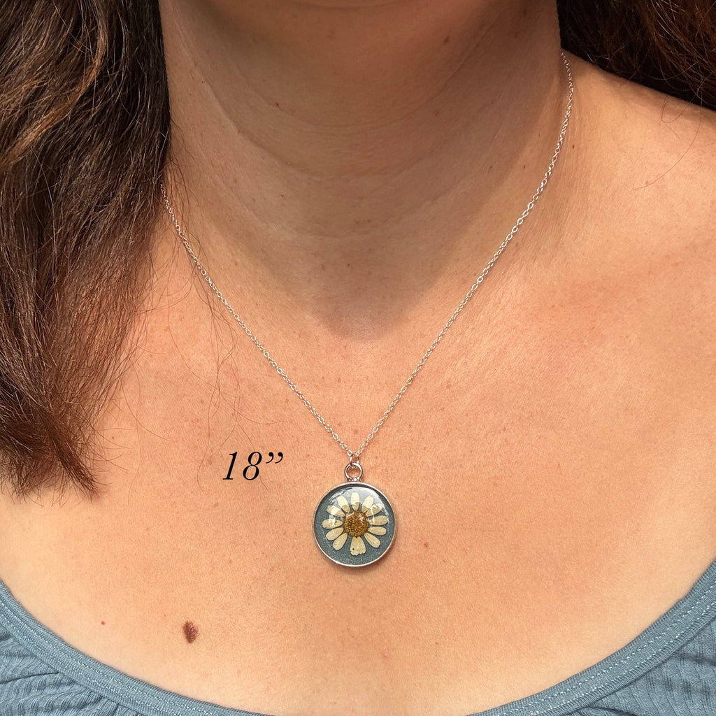 Daisy Necklace – Real Pressed Flower Resin Necklace | Made to Order