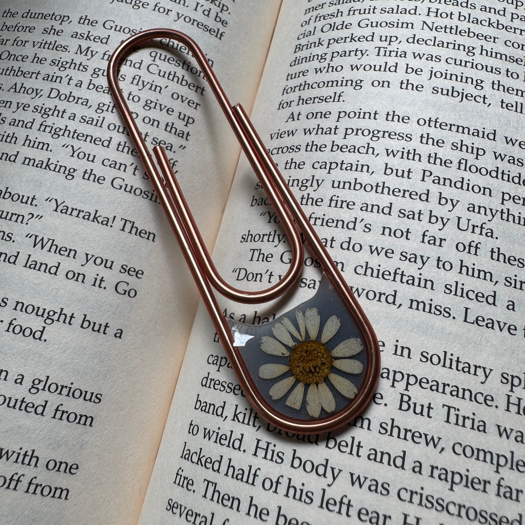 Daisy Paper Clip Bookmark | Nature-Inspired Metal Page Holder | Ready to Ship