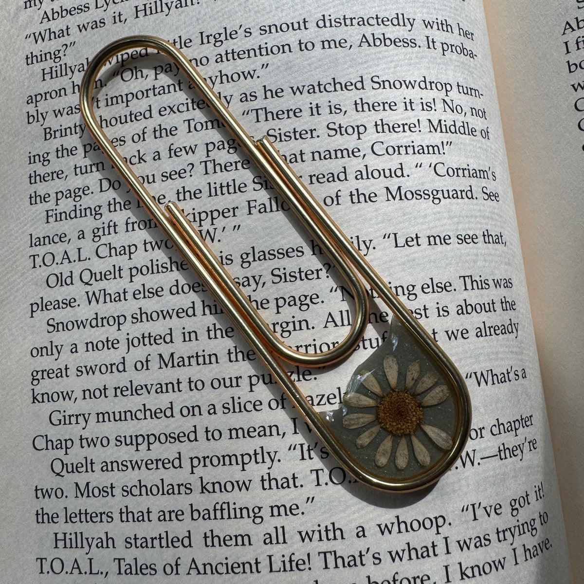 Daisy Paper Clip Bookmark | Nature-Inspired Metal Page Holder | Ready to Ship