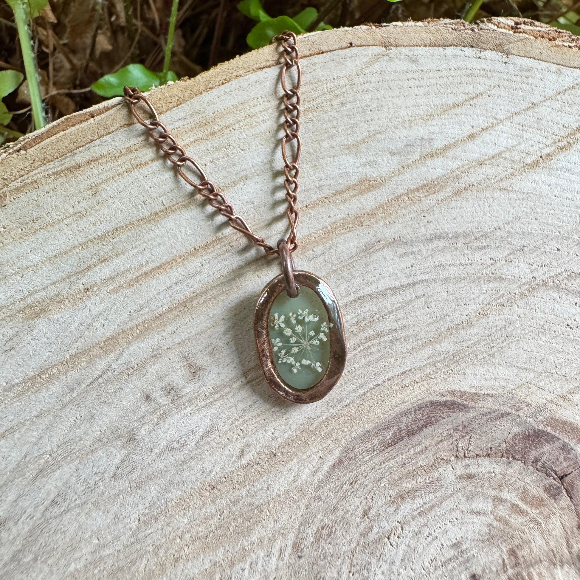 Queen Anne’s Lace necklace with real pressed flower in resin and copper bezel